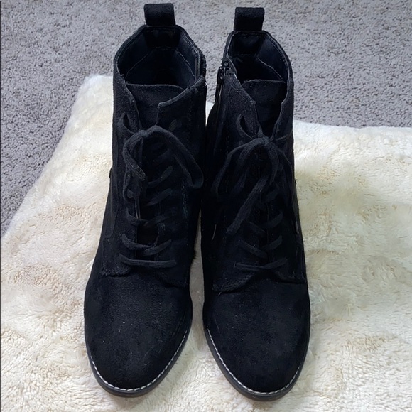 Women’s Black wedge Booties - Picture 2 of 4